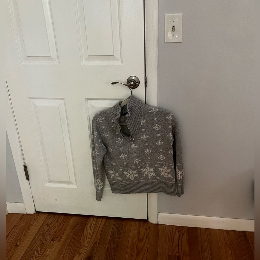 Talbots grey snow flake sweater